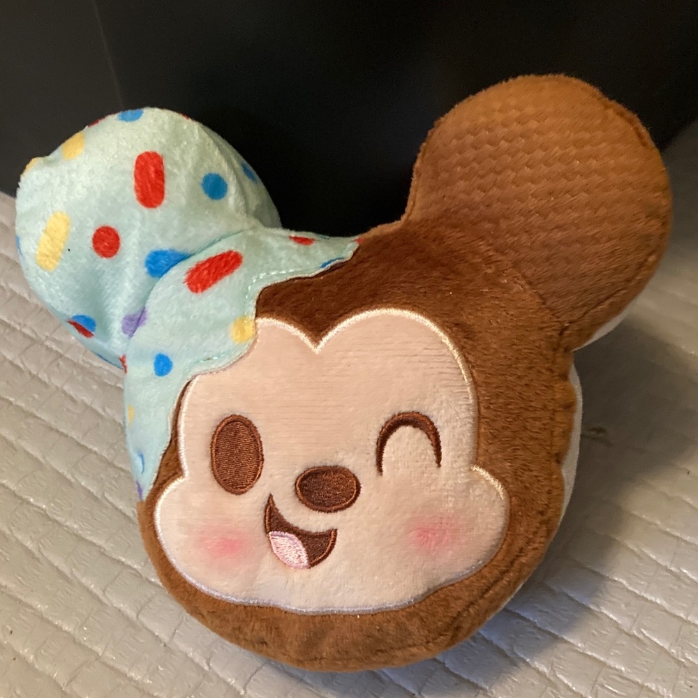 Disney Brown and White Munchlings Plush scented